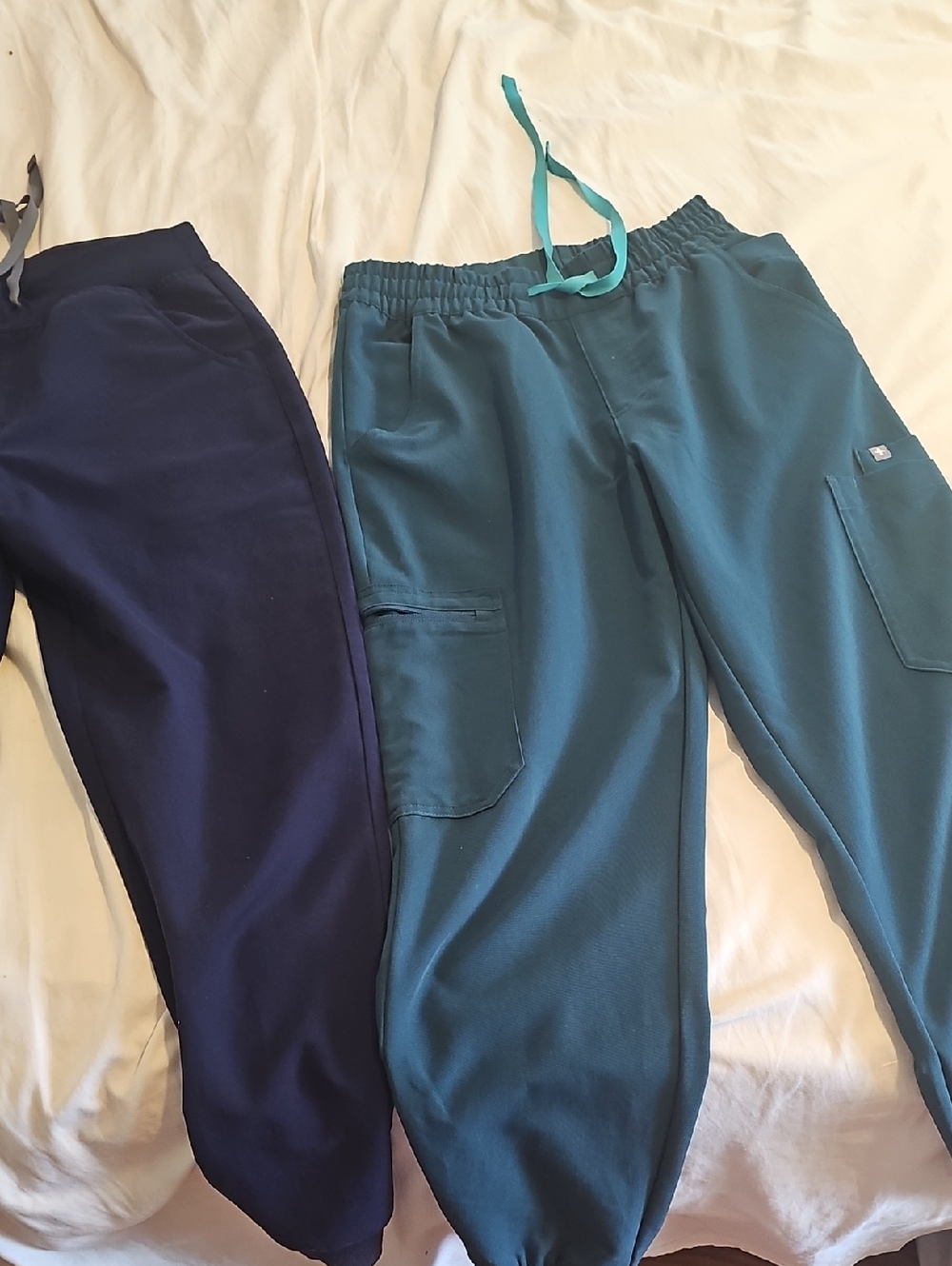 Figs Carribean Blue Uman High Waisted Jogger Scrubs. size small- regular. - Picture 5 of 6